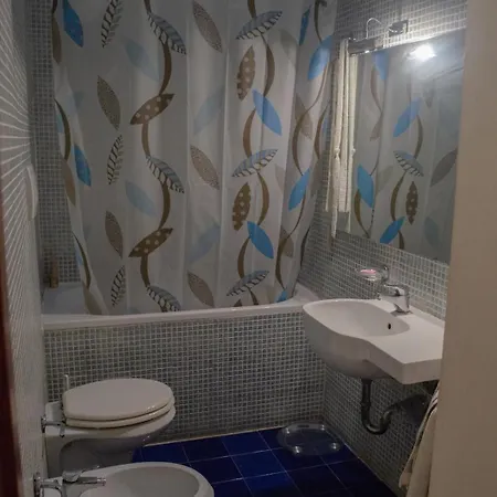 Casa Carrassi Amedeo דירה בארי