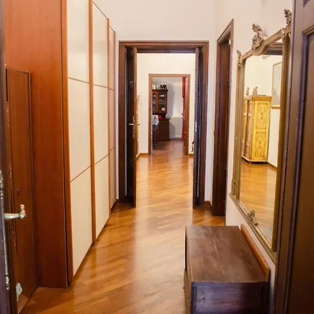 Apartment Casa Carrassi Amedeo Bari
