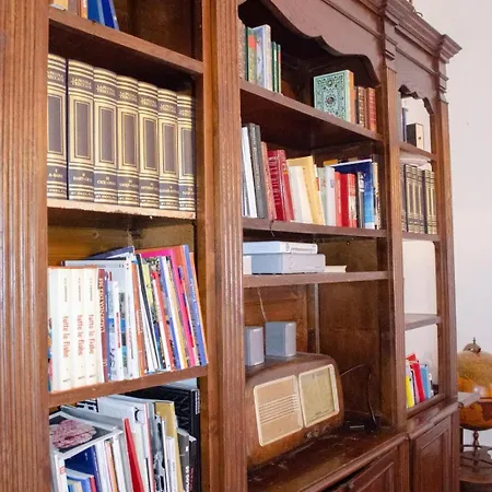 شقة Casa Carrassi Amedeo باري